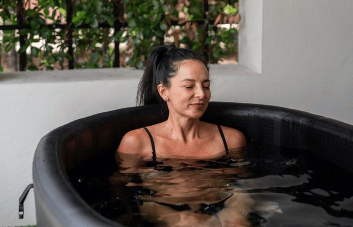 Cold Plunge Benefits: Improve Circulation and Faster Recovery